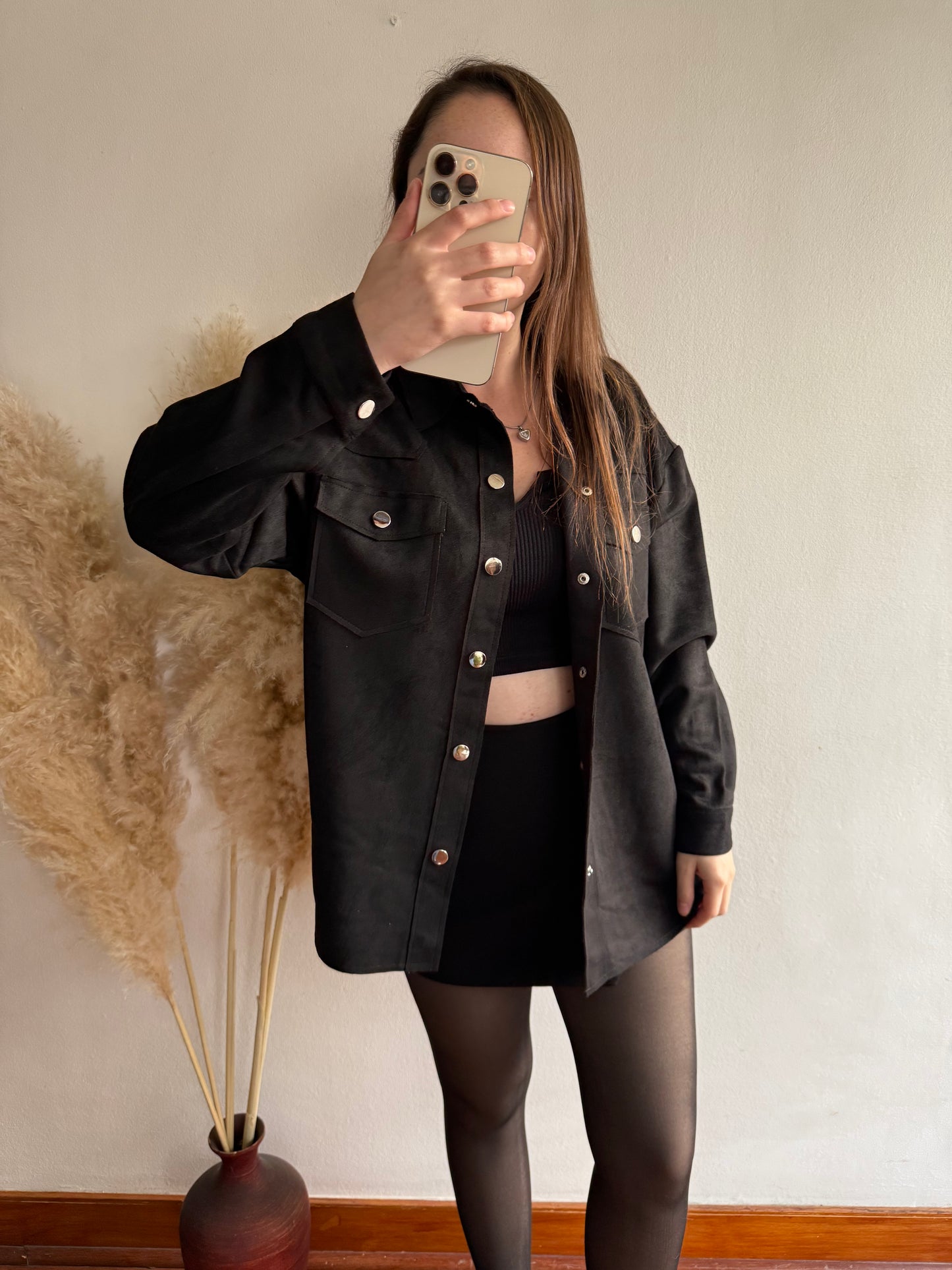 Chaqueta gamuza negro