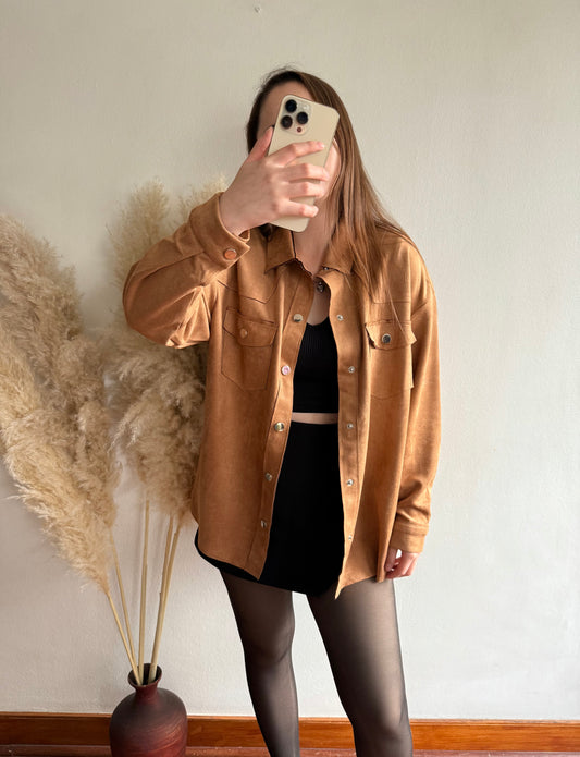 Chaqueta gamuza cafe
