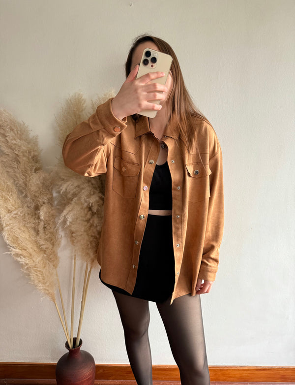 Chaqueta gamuza cafe