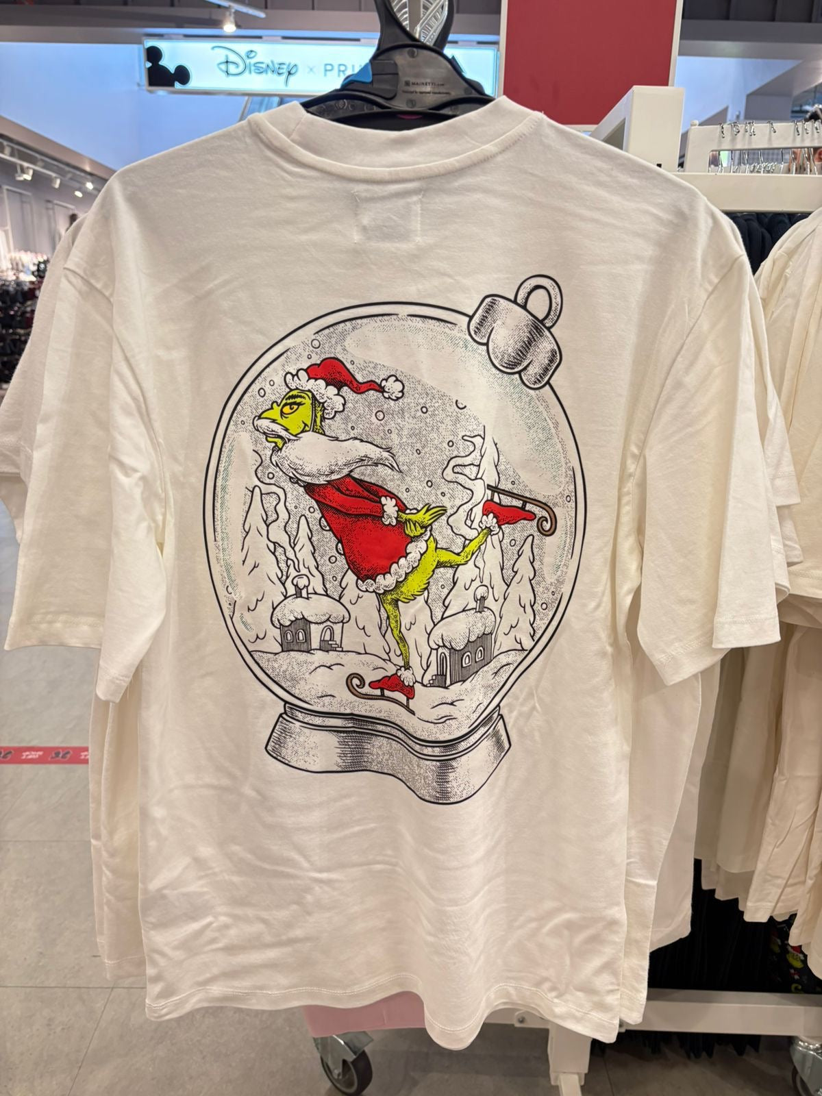 Polera grinch Imagen secundaria del producto