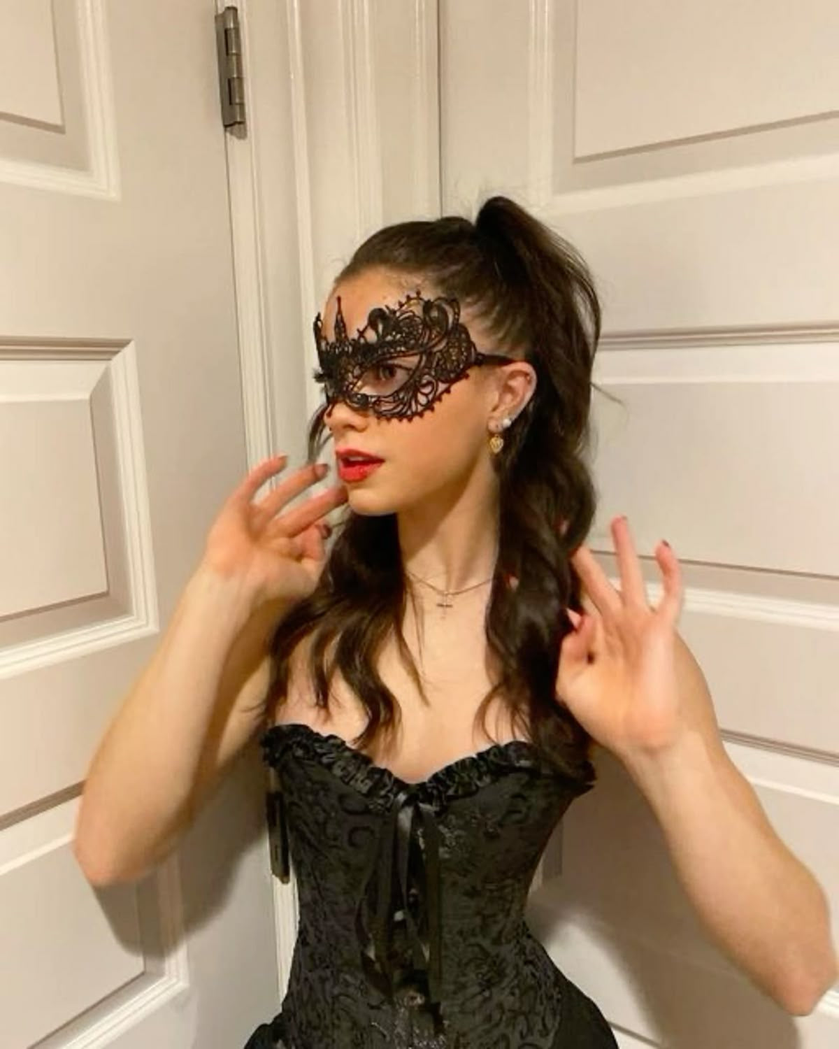 DISFRAZ KATHERINE PIERCE