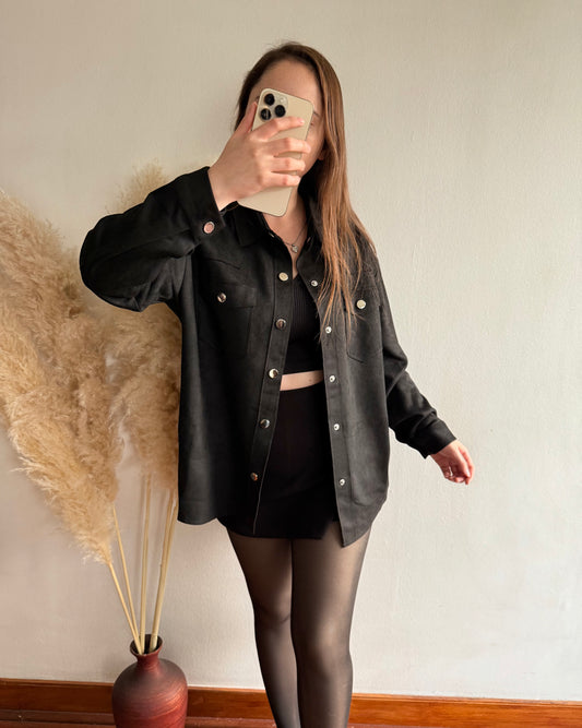 Chaqueta gamuza negro