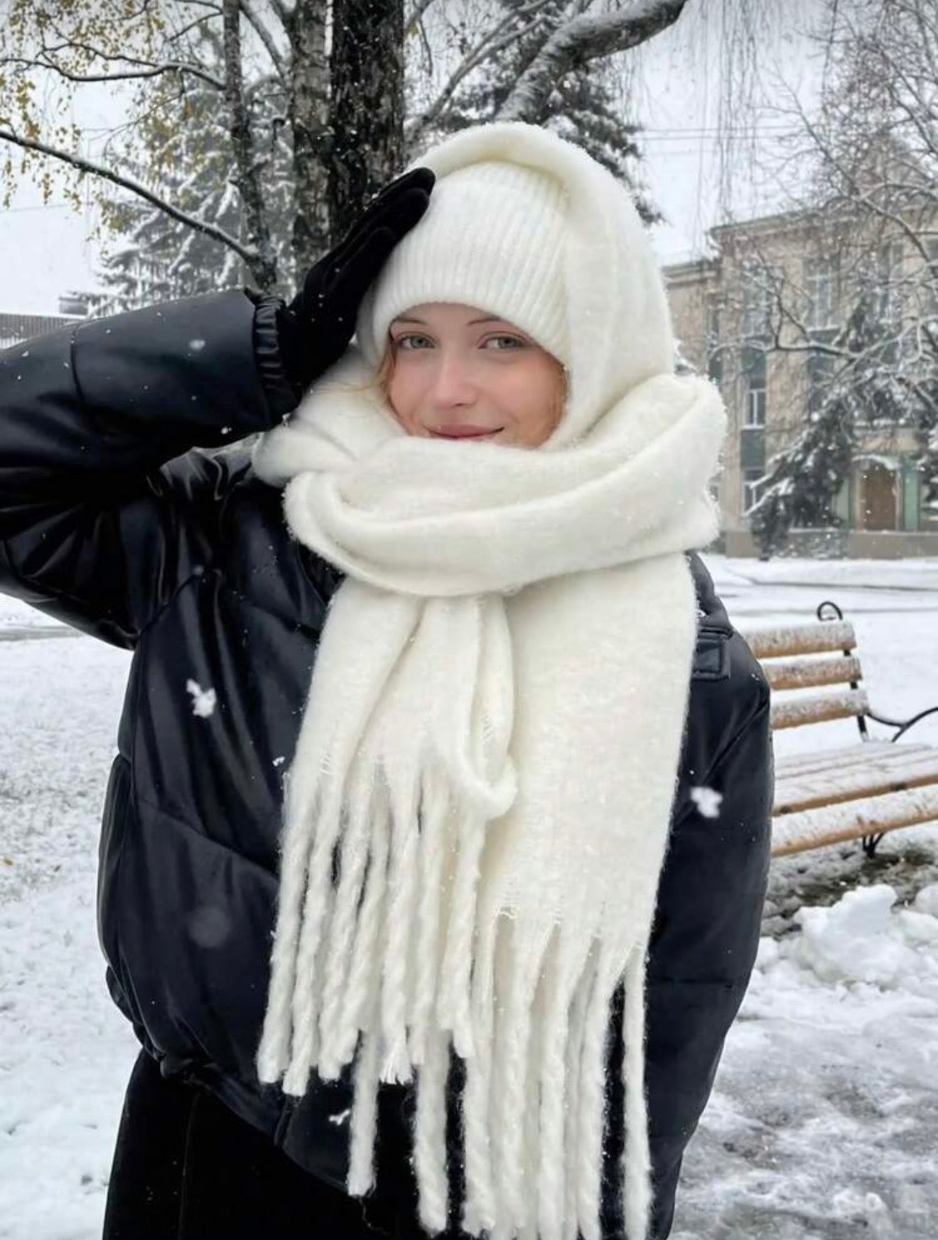 MAXI BUFANDA BLANCO CRUDO